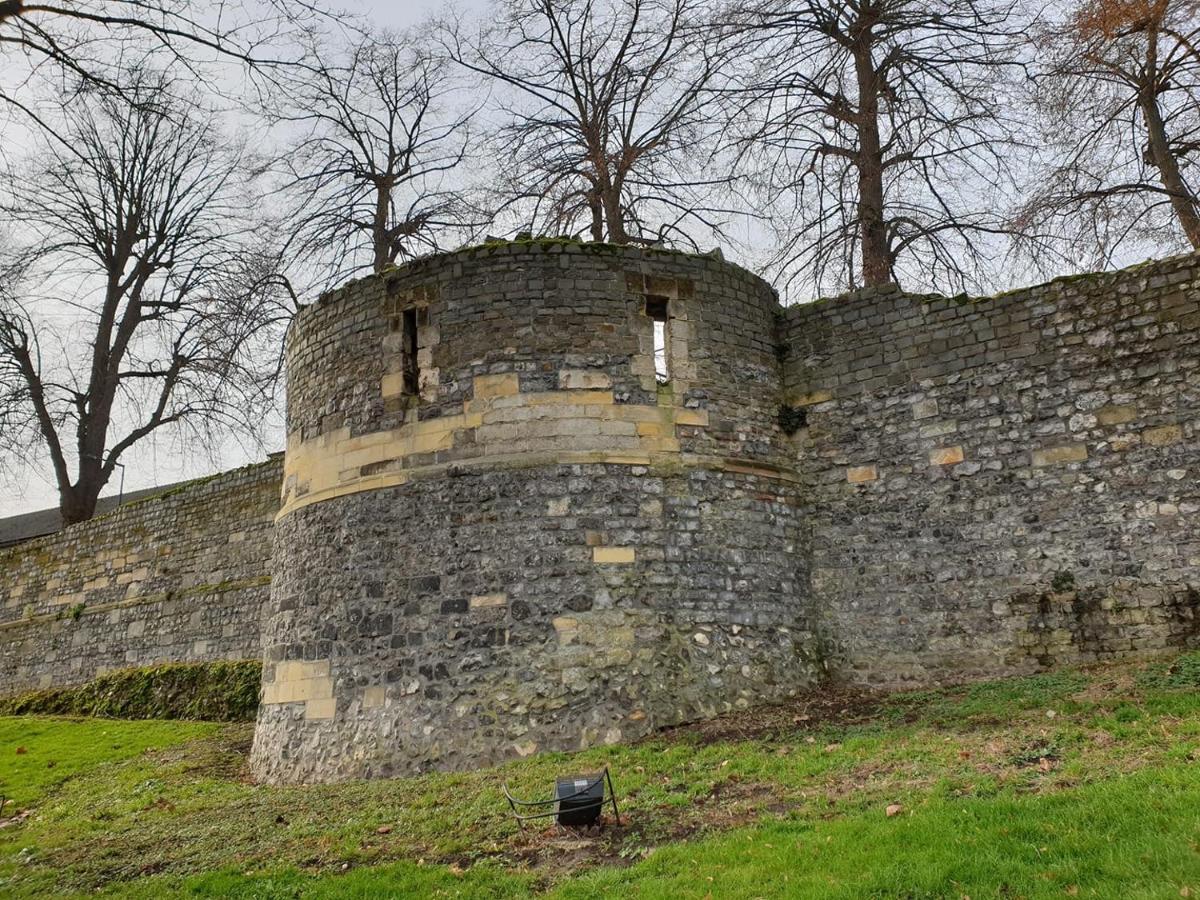 Le Petit Beguinage Villa Tongeren Exterior photo