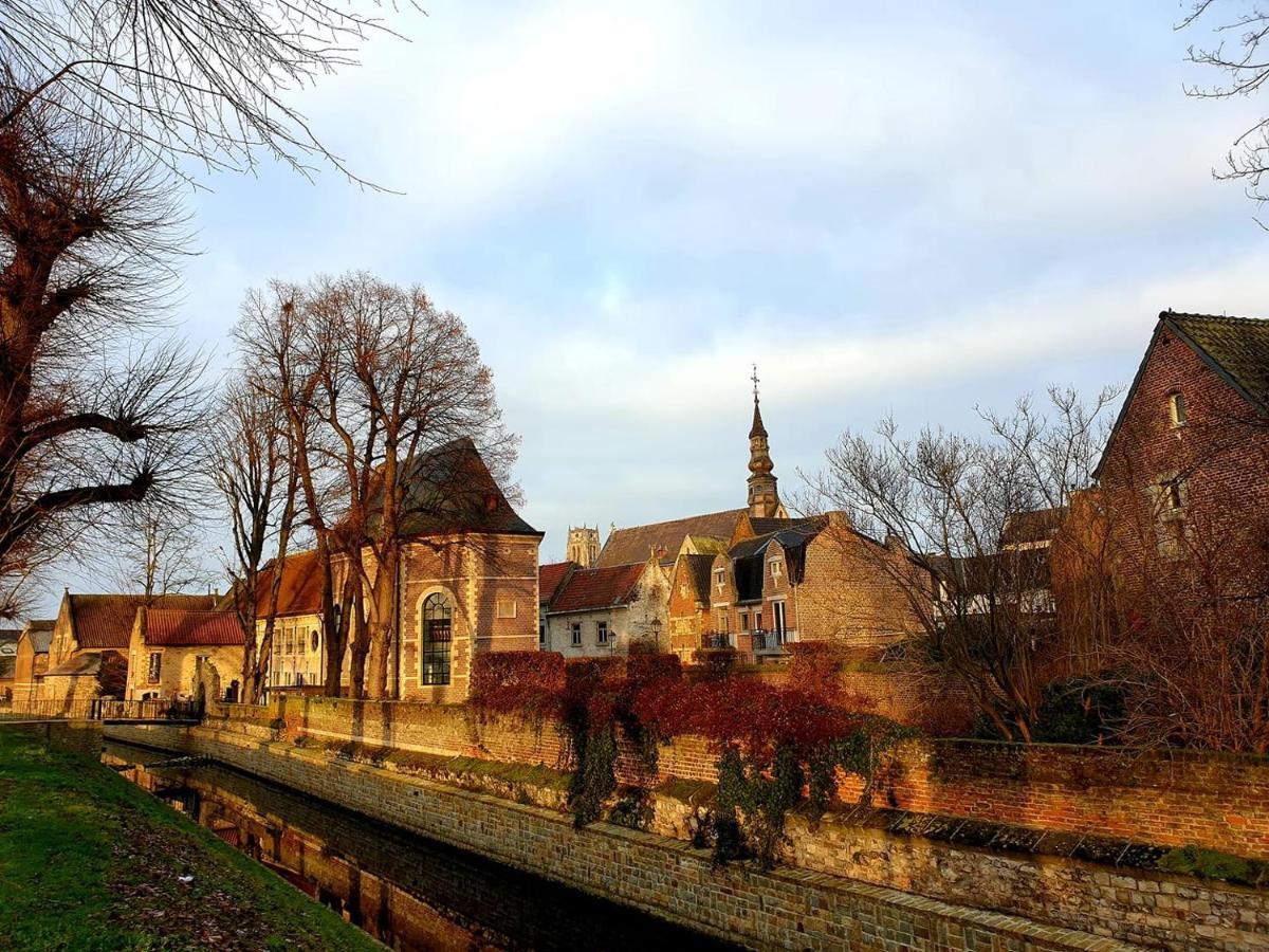 Le Petit Beguinage Villa Tongeren Exterior photo