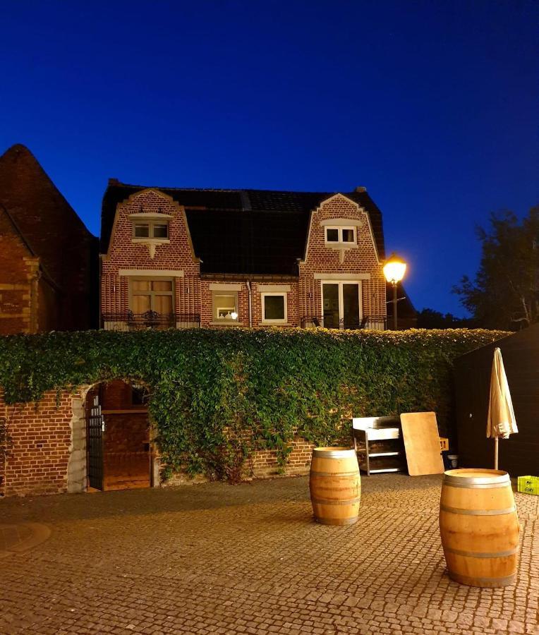 Le Petit Beguinage Villa Tongeren Exterior photo